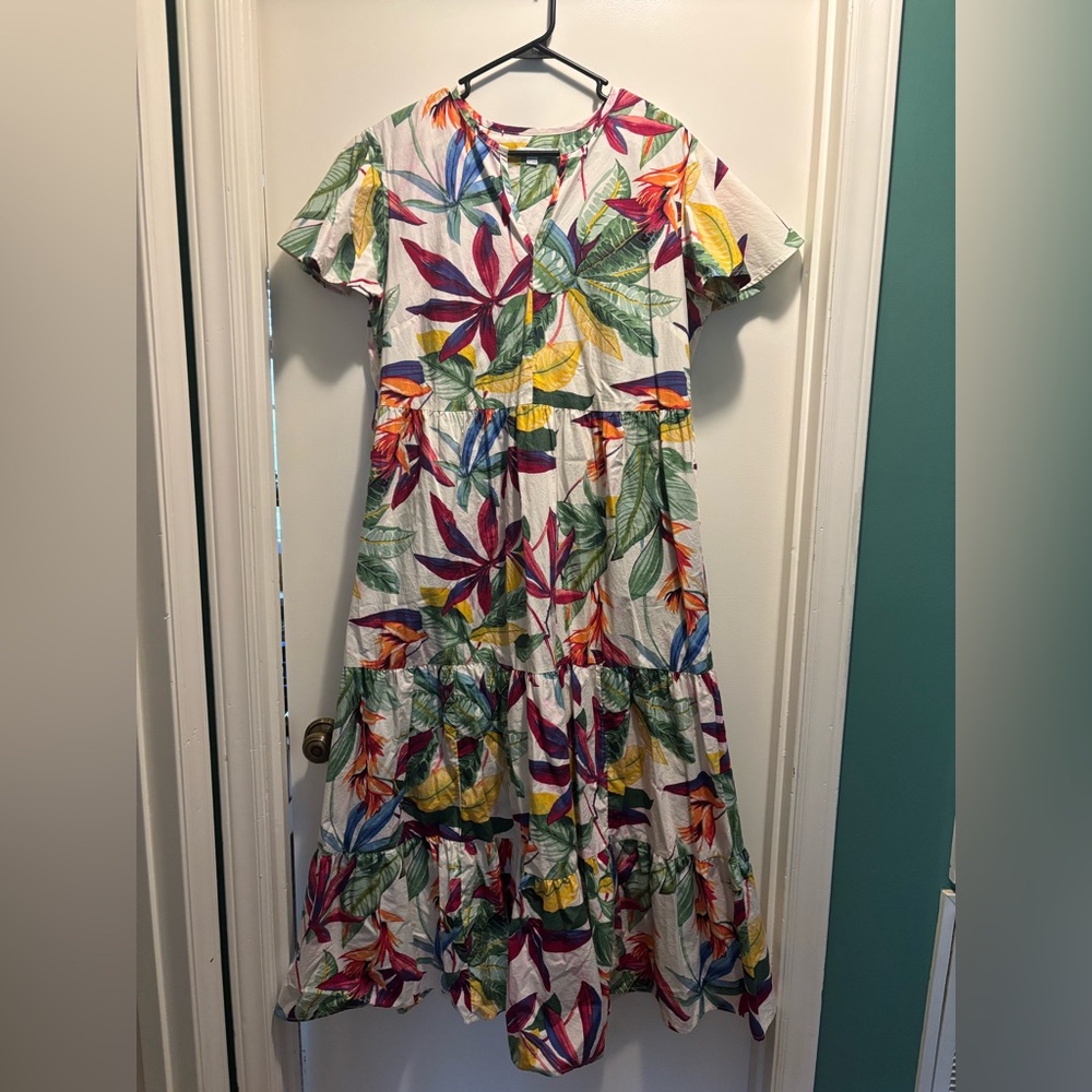 Chico's Vibrant Leaf Print Maxi Dress